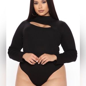Black sweater body suit, 3x
